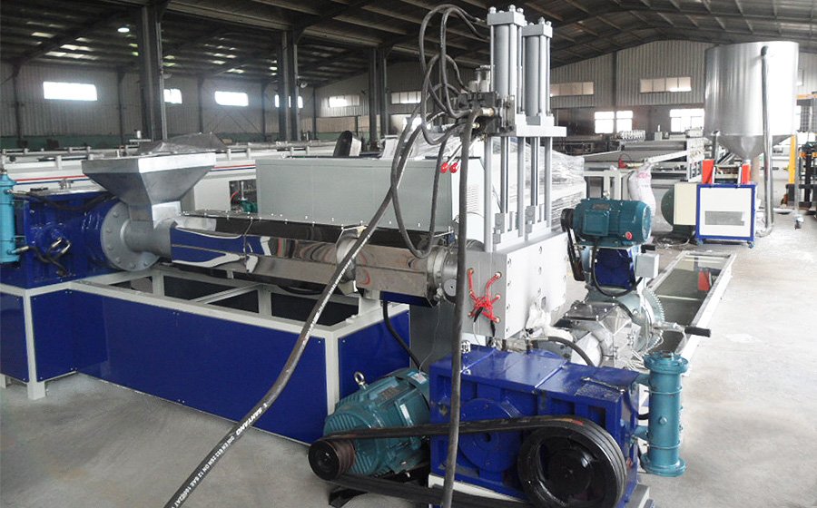 PP PE film bottle double stage granulating machine