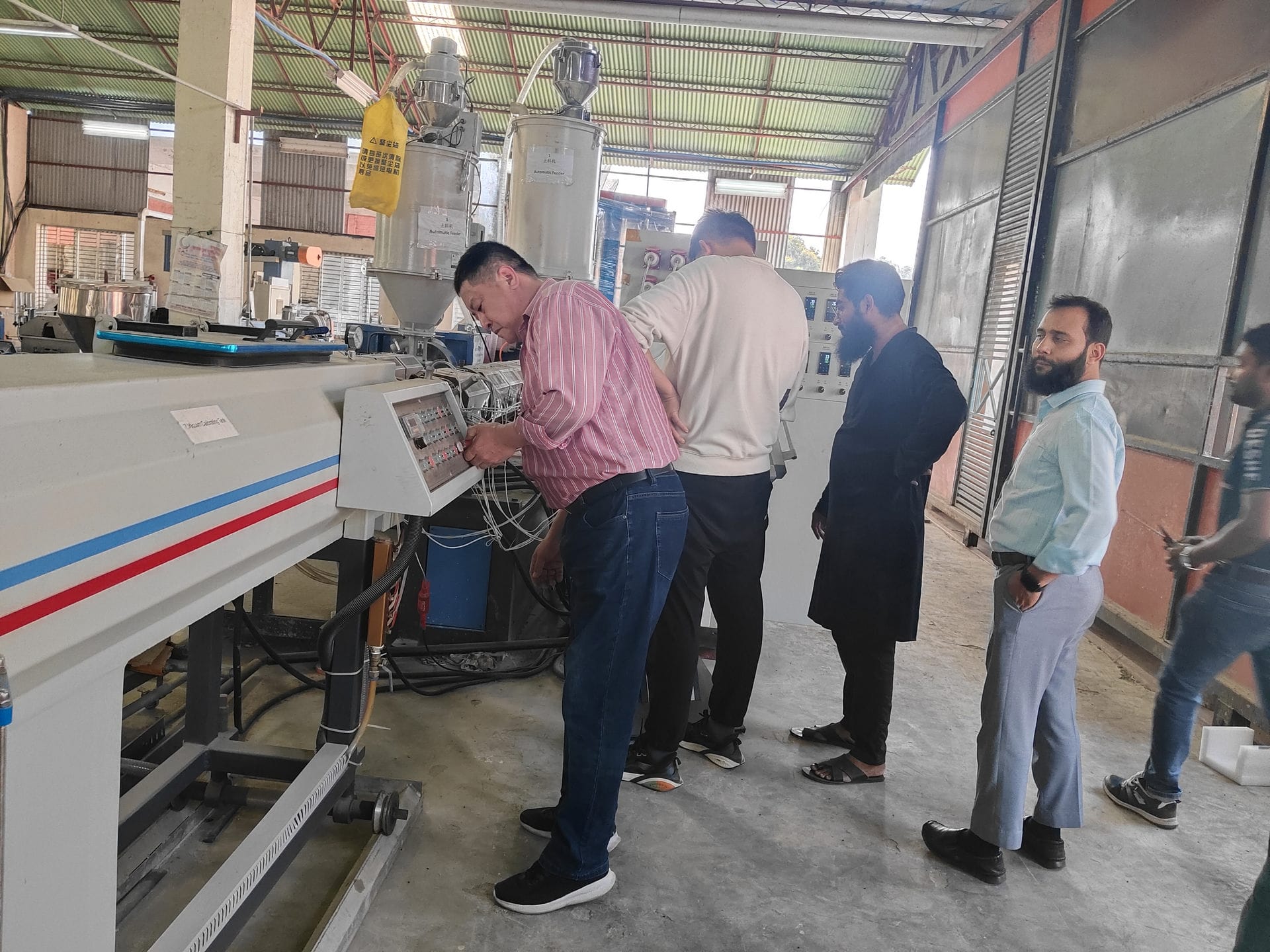 3f5ba44fc2064587dada131d80416f5